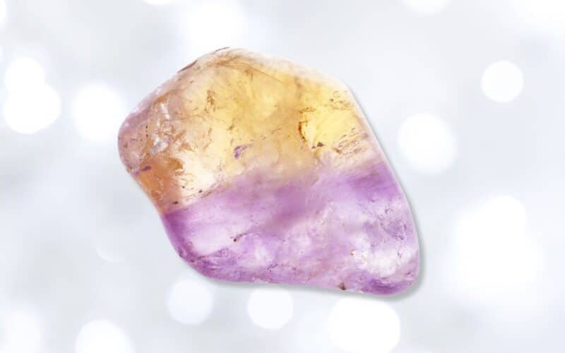 อเมทริน Ametrine แสงสว่างแห่งปัญญานำพาปาฏิหาริย์ในชีวิต